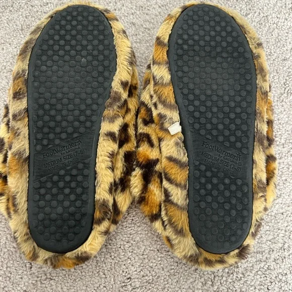Leopard Cheetah Slippers - Picture 3 of 3